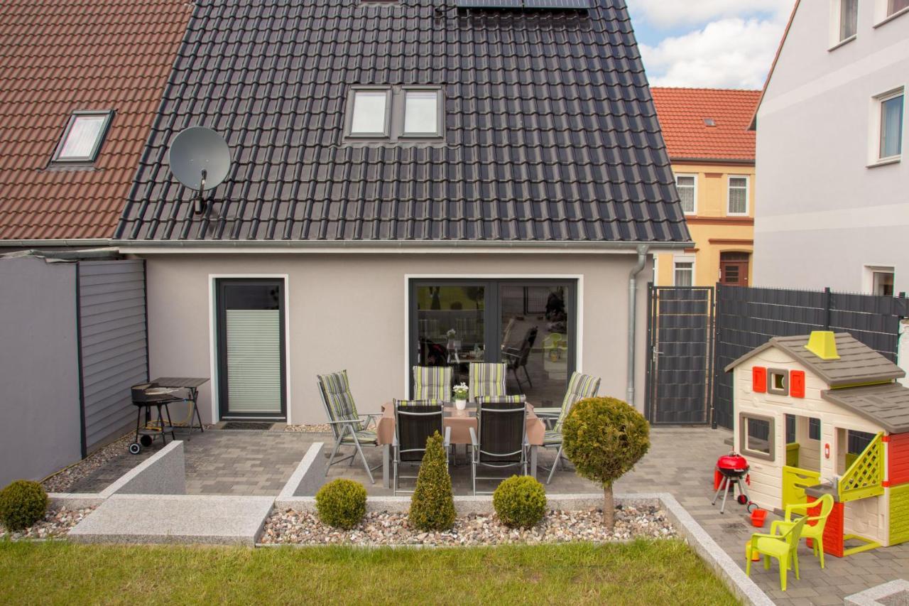 Familienfreundliches Ferienhaus In Kroepelin Kröpelin Exterior foto